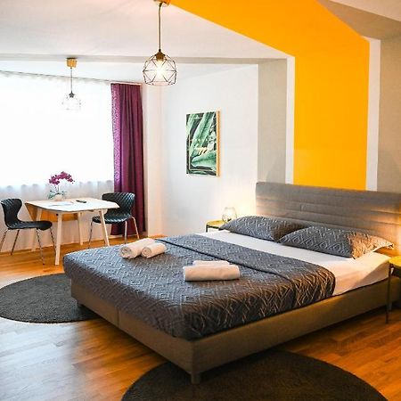 Backpacker Apartment Naschmarkt Bécs Kültér fotó